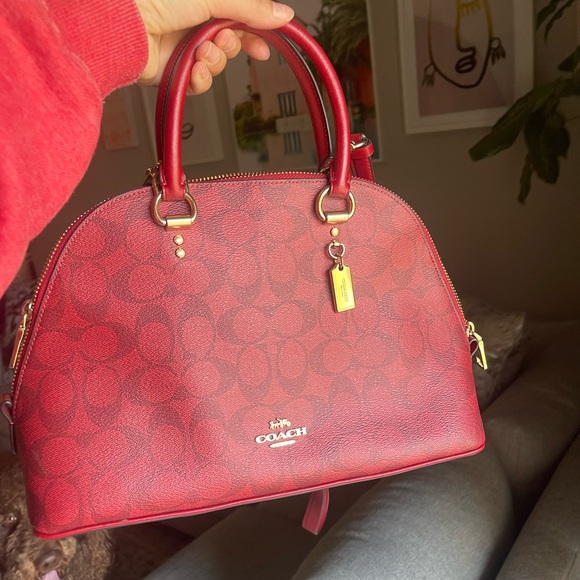 Coach Handbags - Gently used only 1 time